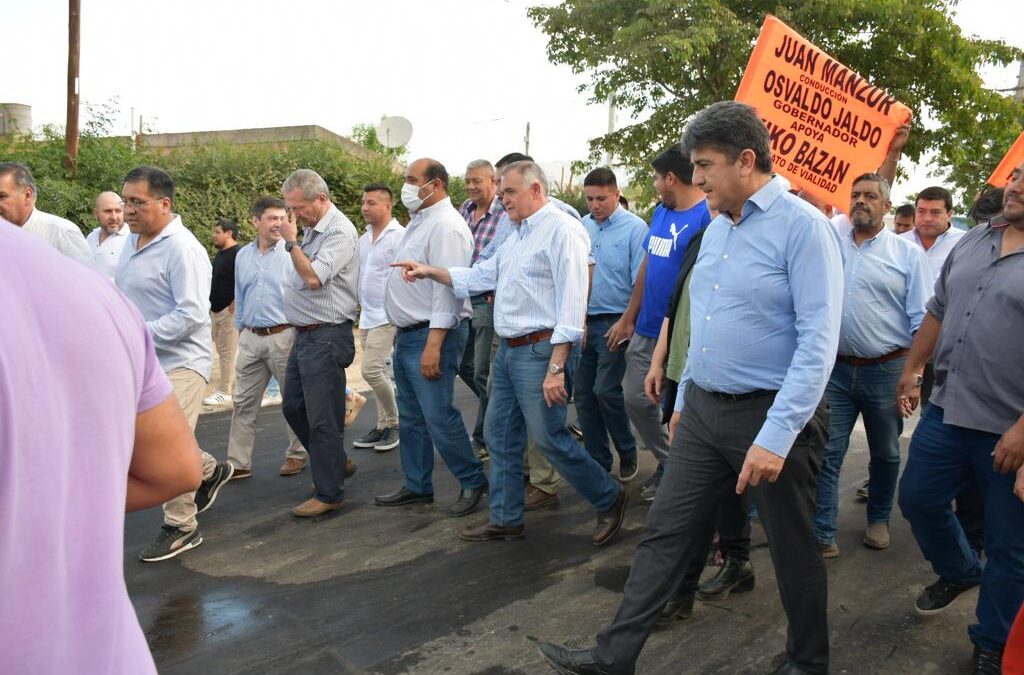 Jaldo supervisó obras de pavimentación en San Pedro de Colalao