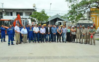 Reparan fugas de agua potable y eliminan líquidos cloacales en Monteros