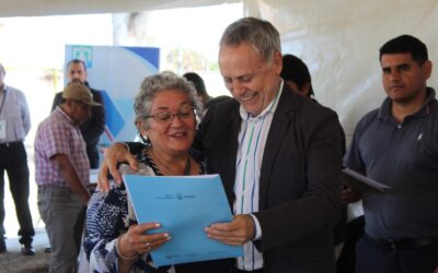 El Instituto de la Vivienda entregó escrituras de viviendas en Banda del Río Salí