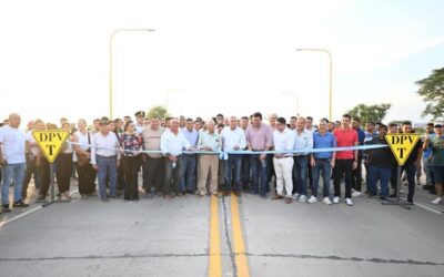 Jaldo inauguró obras de repavimentación e iluminación en Leales