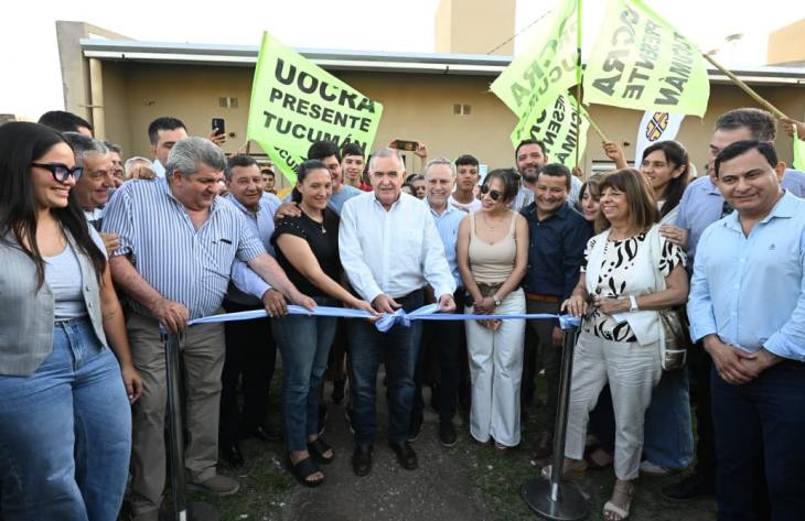 Jaldo entregó viviendas e inauguró obras de infraestructura y espacios comunitarios